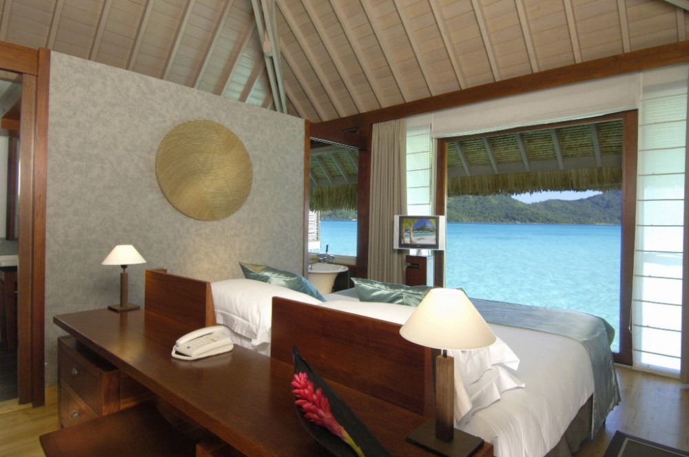 10)Intercontinental Bora &amp; Thalasso Spa Polinesia.jpg