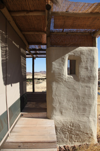达马拉兰洛奇(Damaraland Lodge)/纳米比亚_Bedroom_entrance_Namibia_467.jpg