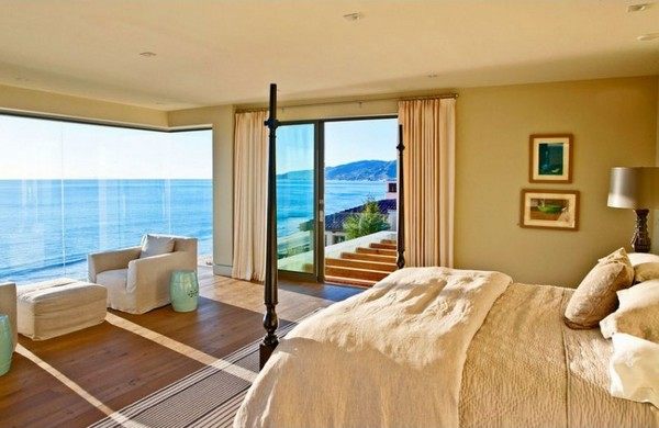 Malibu海滩的现代别墅_20110514142226651.jpg