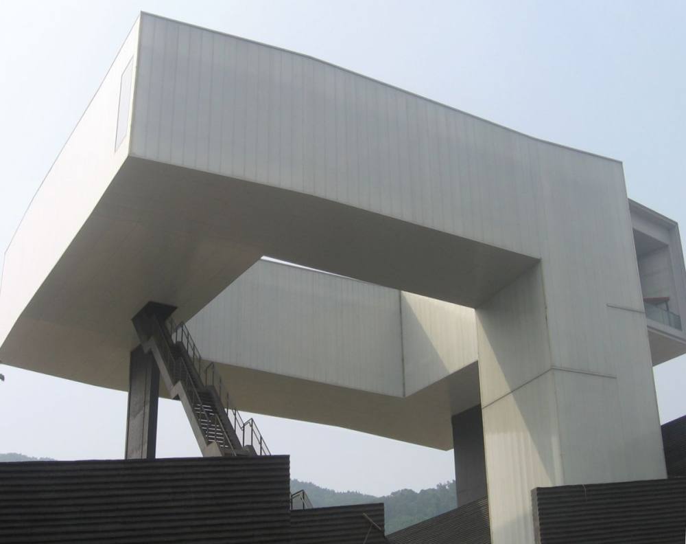 南京艺术与建筑博物馆--斯蒂文·霍尔Steven Holl_sa_090511_05.jpg