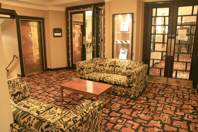 英格兰利兹皇后酒店_lounge_seating_large.jpg