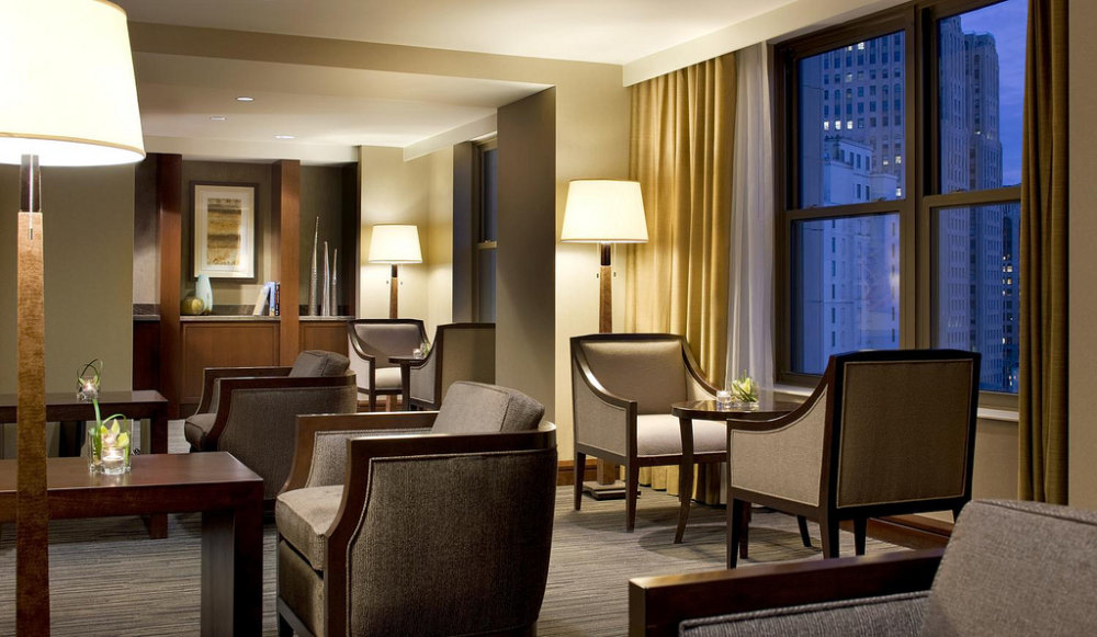 美国底特律下城威斯汀酒店-The Westin Book Cadillac Detroit_The Westin Book Cadillac Detroit—Executive Club Lounge.jpg