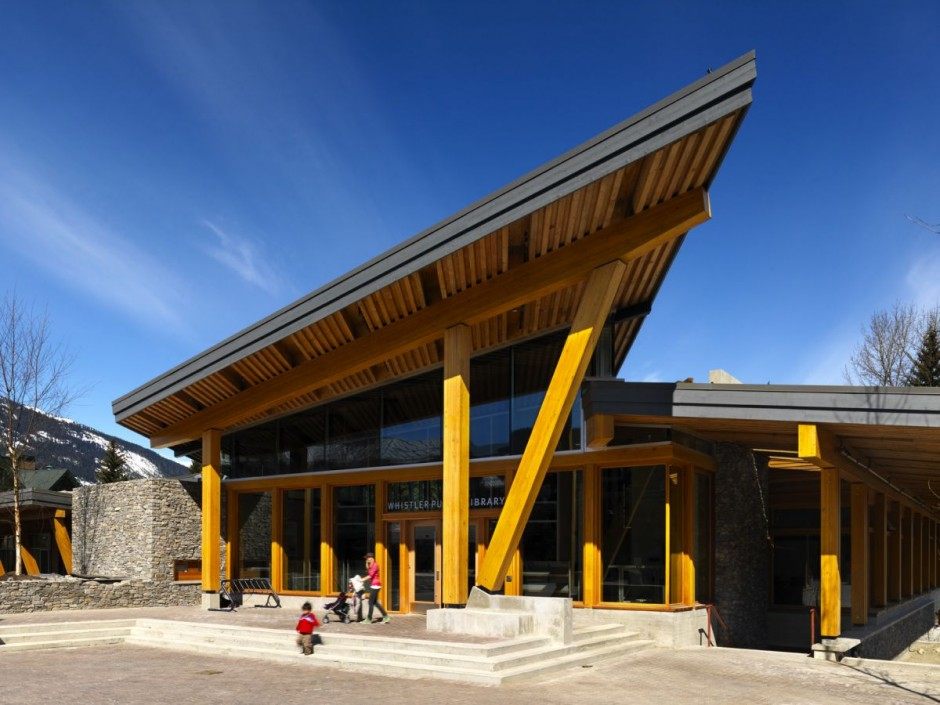 一个美丽的木制当代图书馆设计照相馆_Whistler-Public-Library-Contemporary-Architecture-Design.jpg