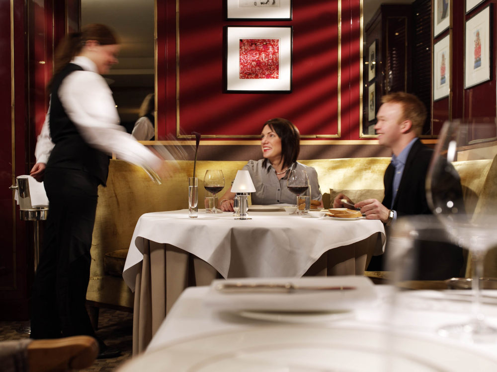 巴尔莫勒尔堡酒店-爱丁堡(The Balmoral hotel , Edinburgh)_20080319_rf_Number_one_8.jpg
