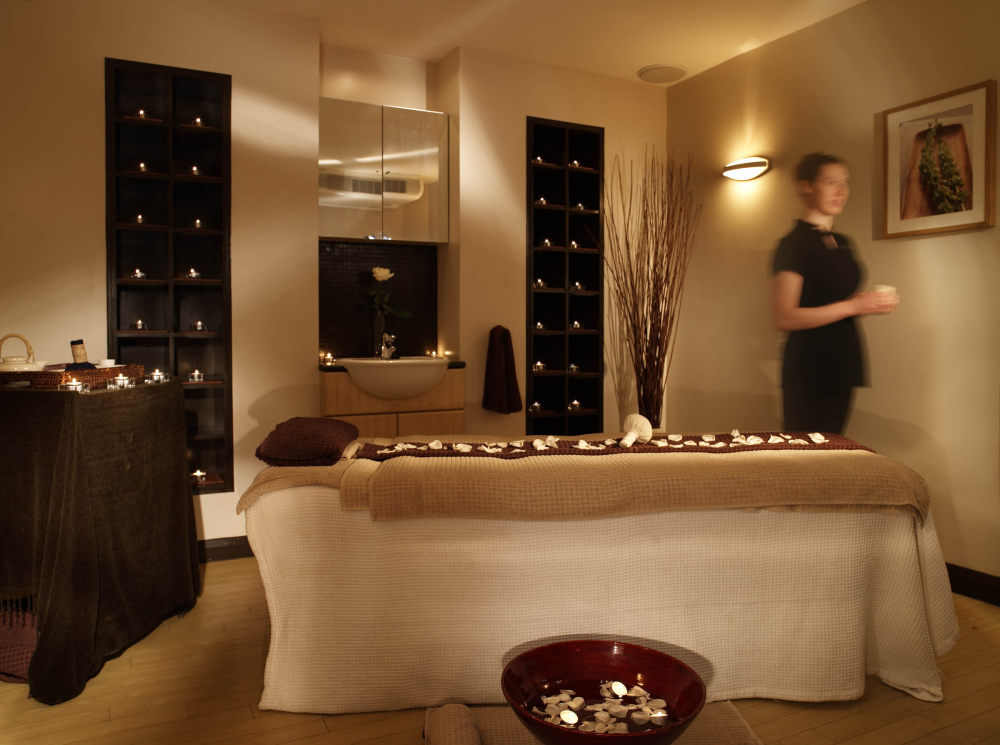 巴尔莫勒尔堡酒店-爱丁堡(The Balmoral hotel , Edinburgh)_20080319_rf_Treatment_room_1_2.jpg