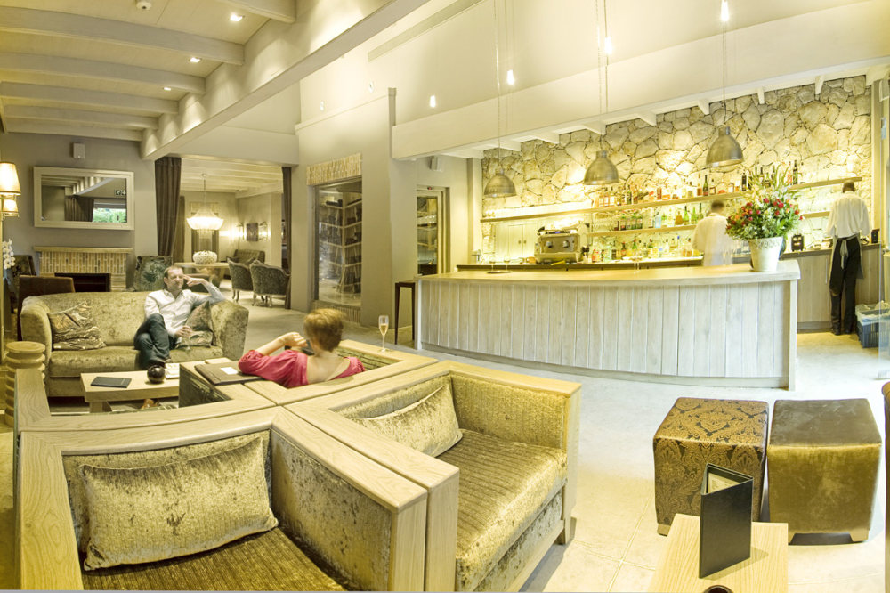 Steenberg hotel / 开普敦,南非_Catharinas-Bar.jpg
