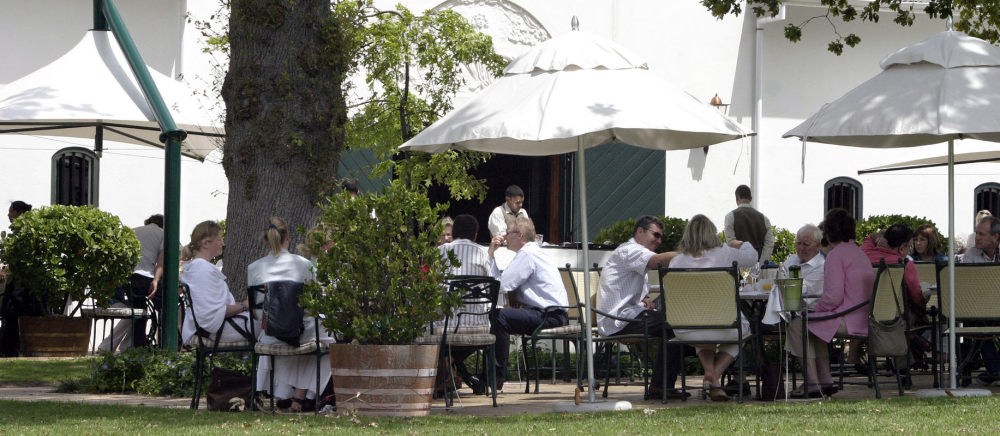 Steenberg hotel / 开普敦,南非_Catharinas-Sunday-Lunch.jpg