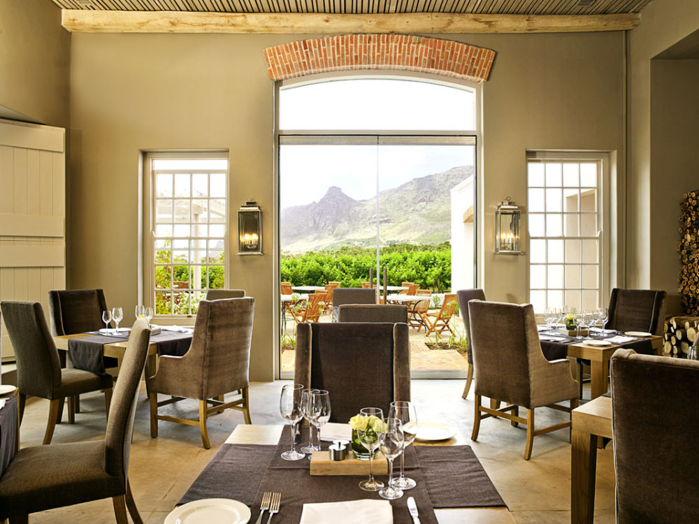 Steenberg hotel / 开普敦,南非_dining-room6.jpg