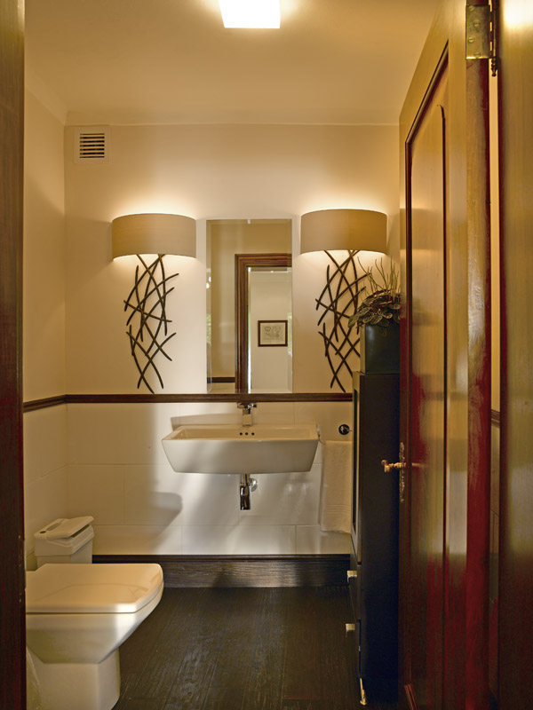 Steenberg hotel / 开普敦,南非_Dutch-East-India-Cloak-Room.jpg