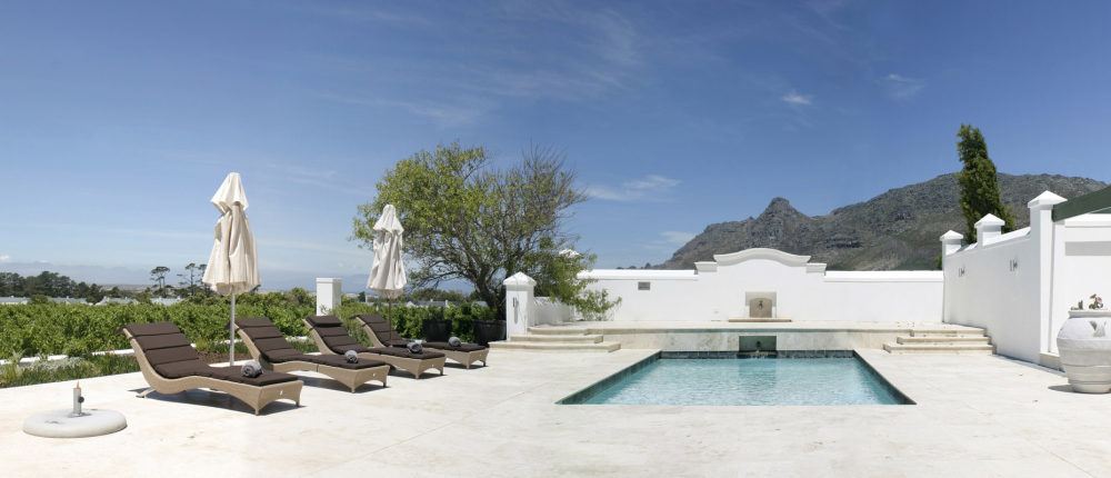 Steenberg hotel / 开普敦,南非_Khoi-khoi-pool.jpg