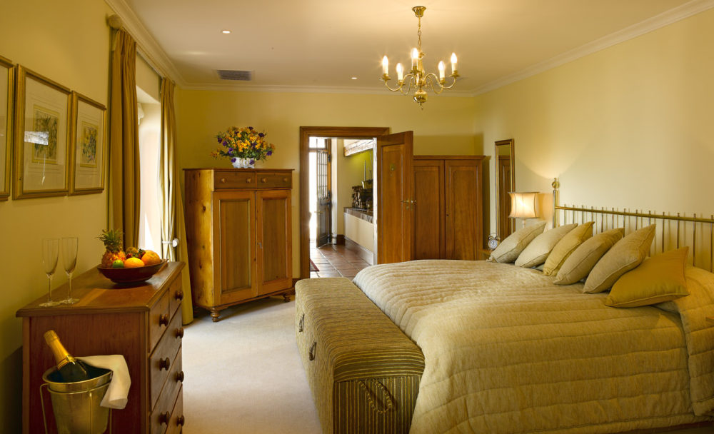 Steenberg hotel / 开普敦,南非_Manor-House-Room-12.jpg