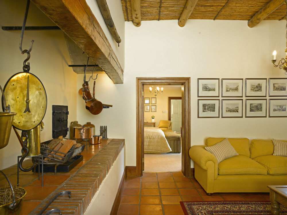 Steenberg hotel / 开普敦,南非_Manor-House-Room-12-Lounge.jpg
