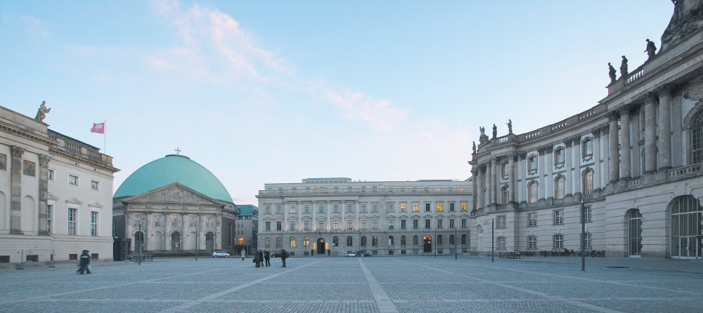 Rocco Forte Hotel de Rome / Berlin(柏林), Mitte, 德国_Hotel de Rome_View from Bebelplatz.jpg