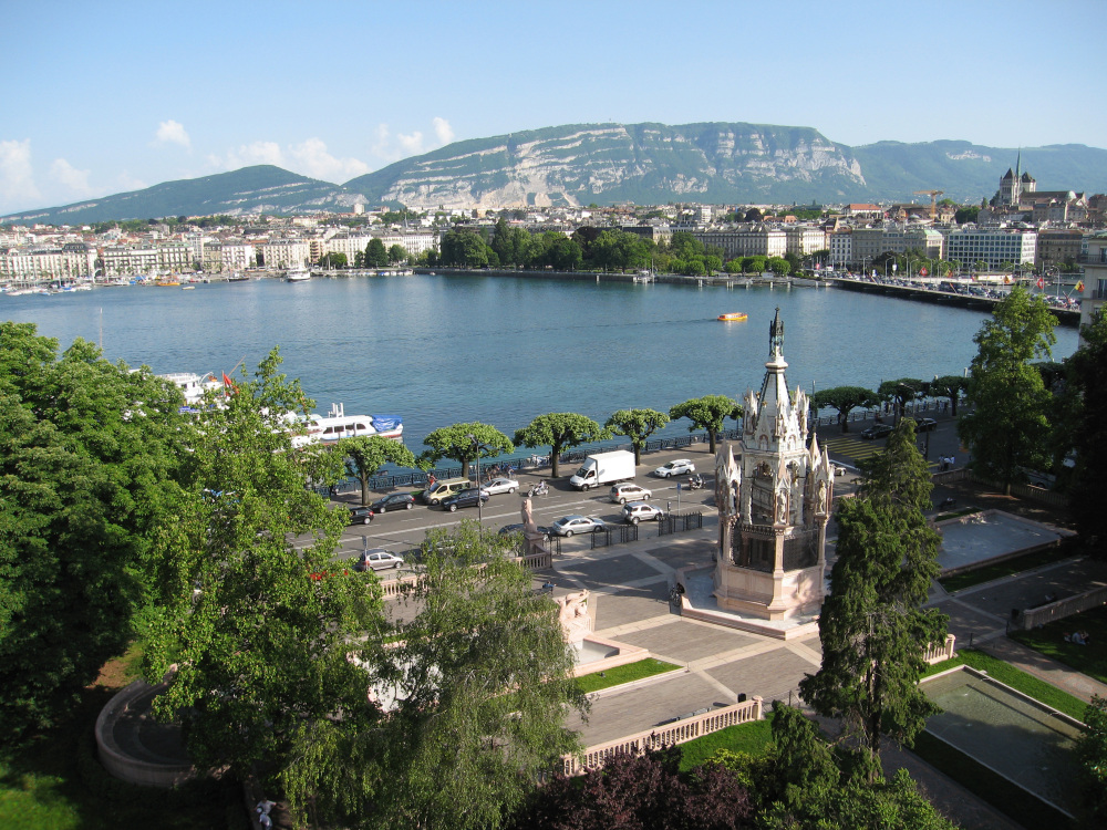 Le Richemond酒店，日内瓦_20071105_RF_LR_View_from_Le_Richemond_Presidential_Suite.jpg