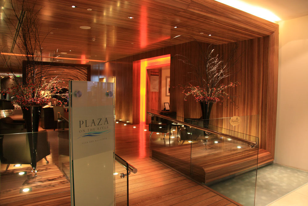 Plaza on the River/London, England_Plaza_Suites_reception_2.jpg