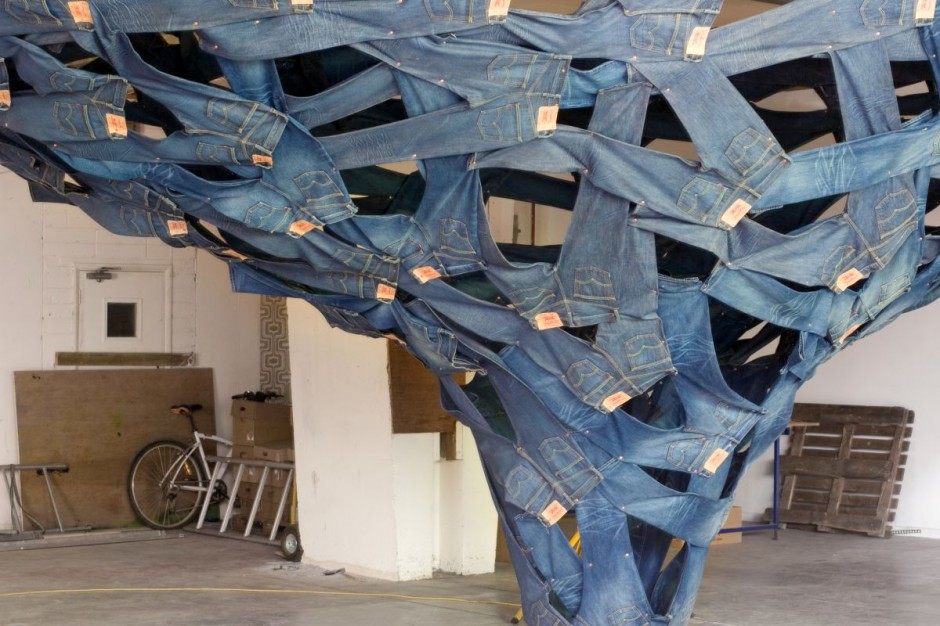 Levi’s Sculpture by Ian Mcchesney_11.jpg