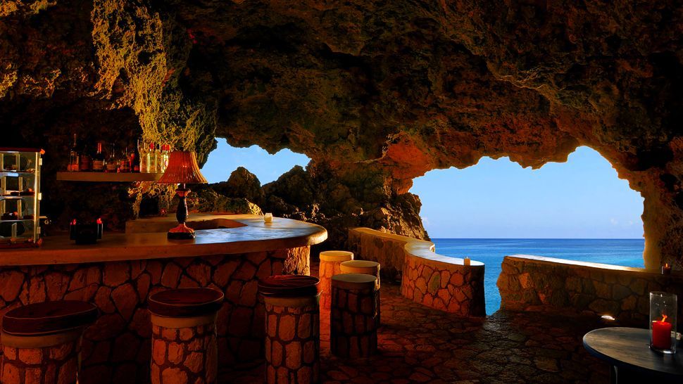 洞穴酒店，Negril，牙买加_001390-10-cave-bar-ocean-view.jpg