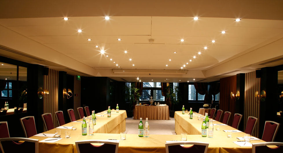 巴格里奥尼酒店，伦敦_8604_meeting_kensingtonsuite3_baglioni_london.jpg