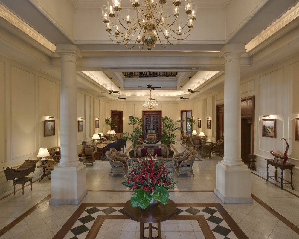 the strand hotel 斯特兰德酒店/仰光,缅甸_the_strand_lobby1_1600.jpg