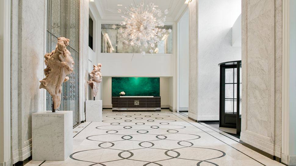 伊利森酒店/芝加哥_006860-01-lobby-reception-white-marble-chadelier.jpg