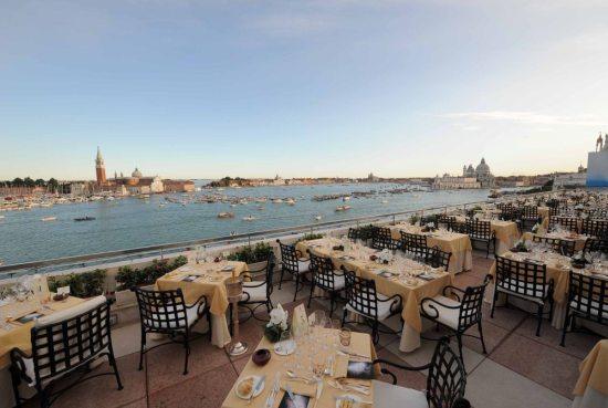 达涅利Hotel Danieli/意大利威尼斯_RestaurantTerrazzaDanieli-RedeemersFeastGalaDinner_2_lg.jpg