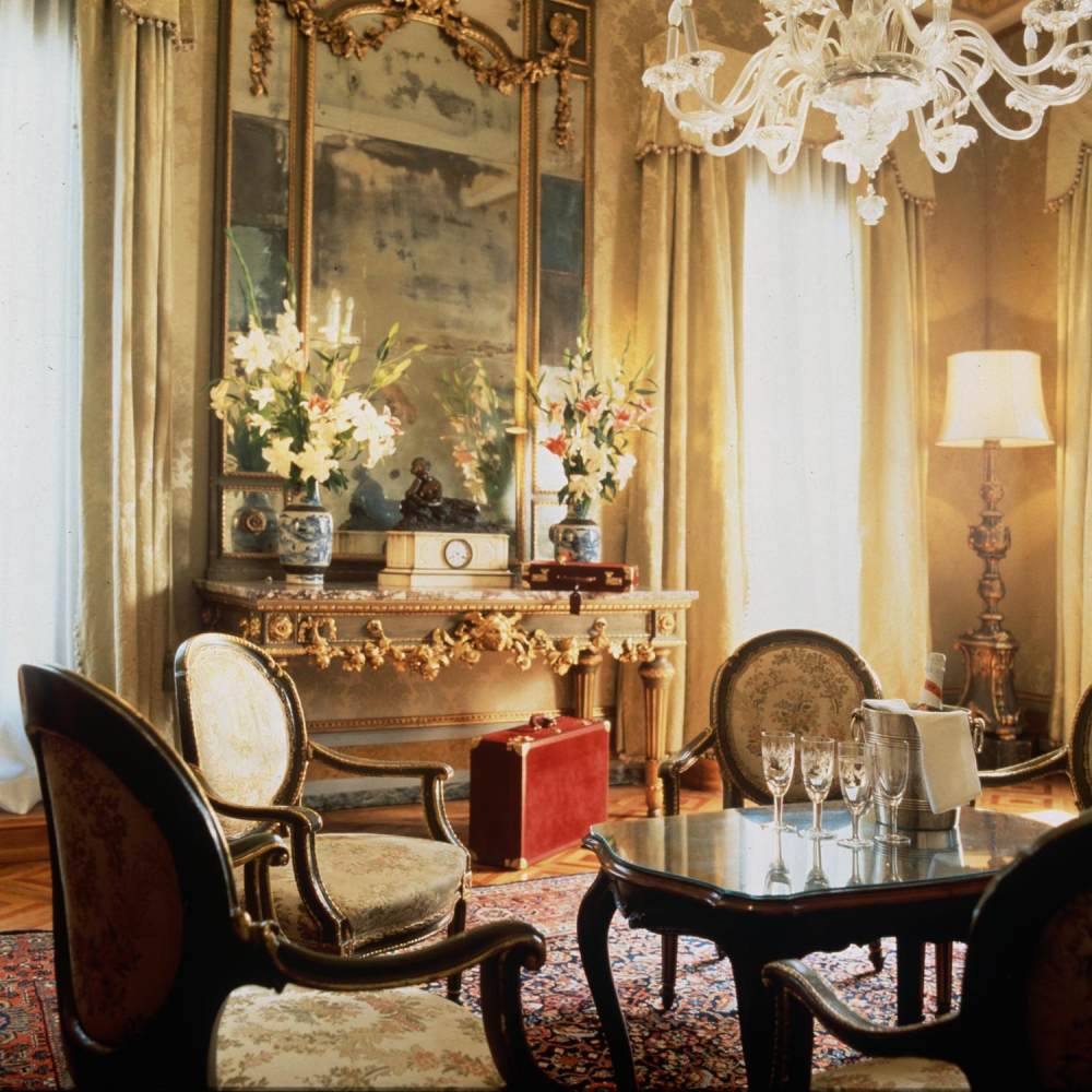 Hotel Danieli, Venice—Palazzo Dandolo - Historical Suite Salon.jpg