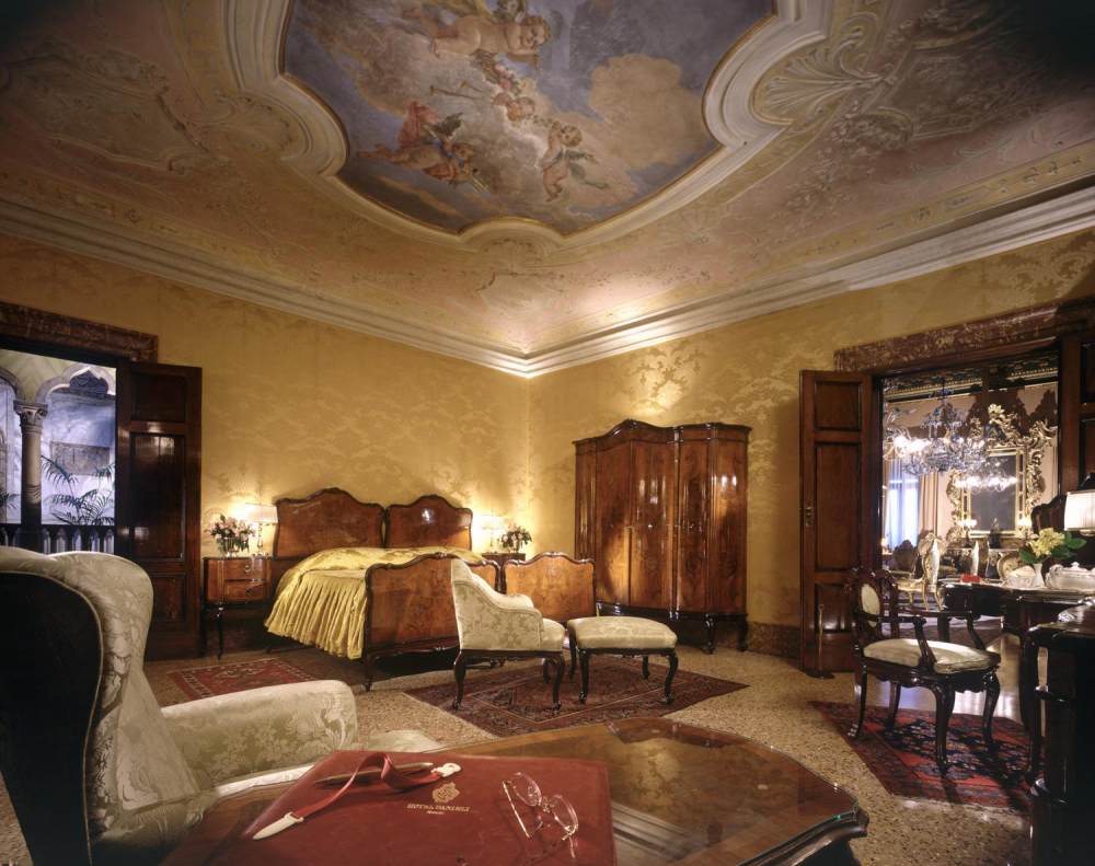 Hotel Danieli, Venice—Palazzo Dandolo - Royal Suite Suite del Doge3.jpg