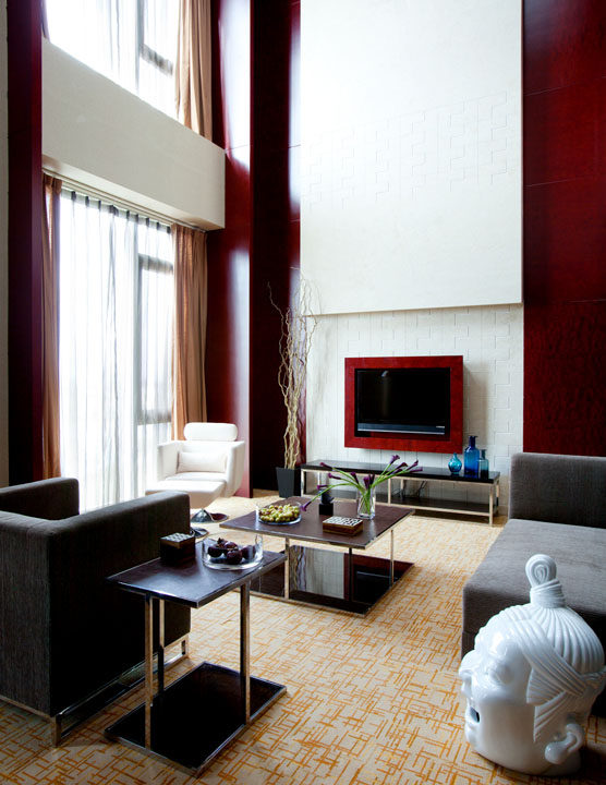 北京首都机场朗豪酒店 (Langham Place, Beijing Capital Airport)_Townhouse - Living Room_large.jpg