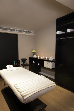 Eaton Smart-新德里机场过境酒店_essential_spa_treatment.jpg