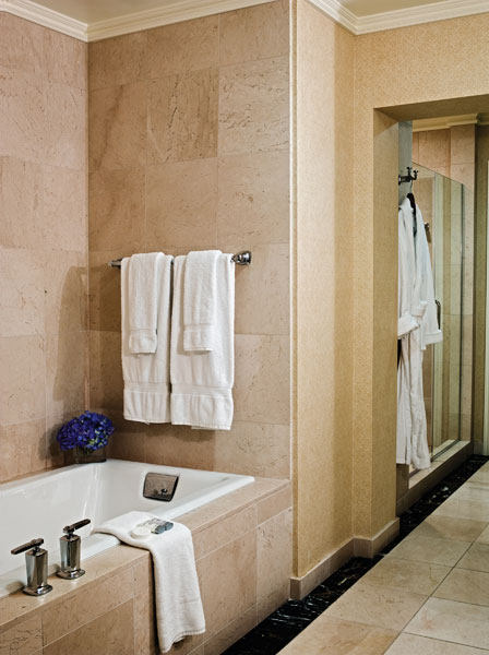 帕萨迪纳朗廷酒店/洛杉矶pasadena langham hotels_9_huntington_suite_bathroom_tllax_en.jpg