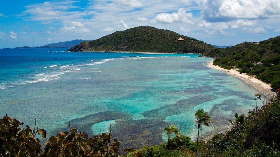 Scrub Island / 斯科拉布岛, 托尔托拉, 英属维尔京群岛_007087-07-beach-view.jpg
