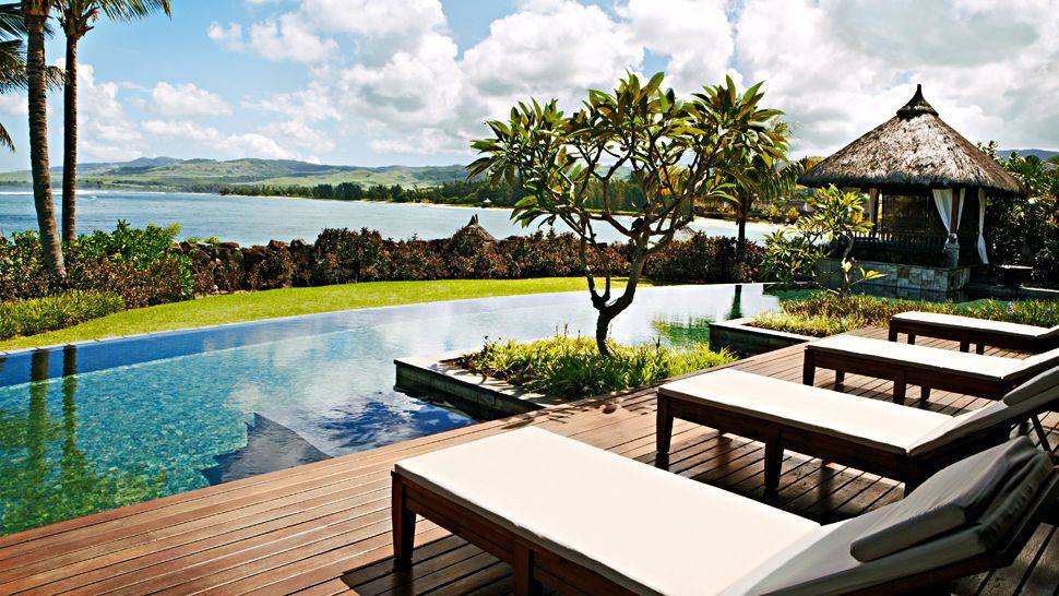毛里求斯Shanti Maurice A Nira Resort_004720-09-outdoor-pool-daytime.jpg