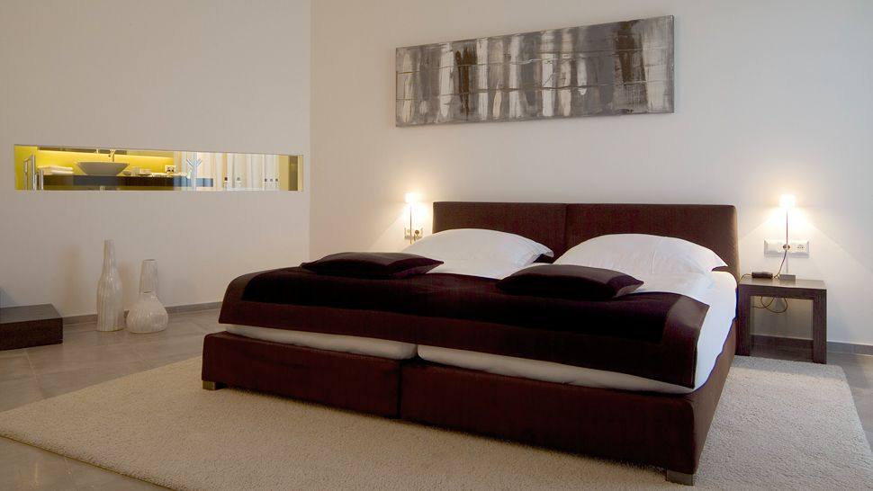 Aenea酒店/克拉根福,卡林西亚,奥地利_005211-07-bedroom-space.jpg