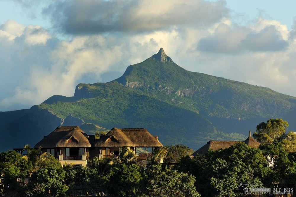 全球豪华精选至尊酒店合集The Luxury Collection(已补齐)_13)The Grand Mauritian Resort &amp; Spa, Mauritius—Villas from Sea 拍攝者 Luxur.jpg