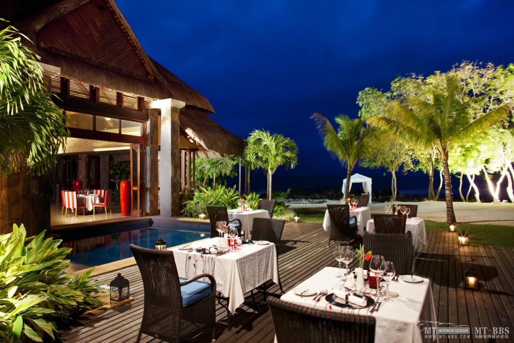 全球豪华精选至尊酒店合集The Luxury Collection(已补齐)_27)The Grand Mauritian Resort &amp; Spa, Mauritius—The terrace of Brezza Restau.jpg