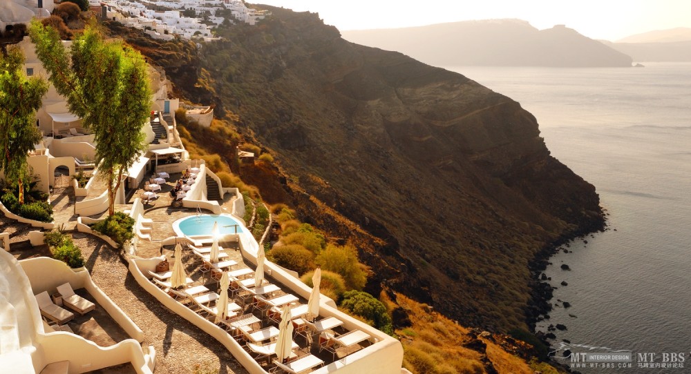 全球豪华精选至尊酒店合集The Luxury Collection(已补齐)_11)Mystique, Santorini—Panoramic views 拍攝者 Luxury Collection Hotels and Reso.jpg