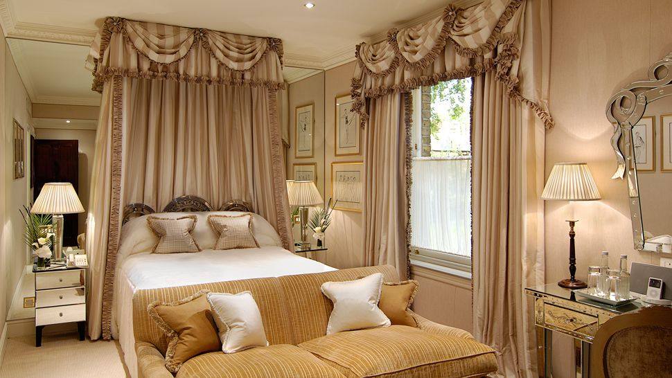 艾格顿酒店/英国伦敦_007256-04-bedroom-deluxe-queen.jpg