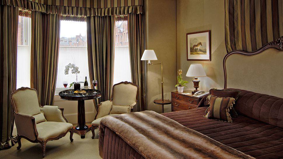 艾格顿酒店/英国伦敦_007256-06-bedroom-deluxe.jpg
