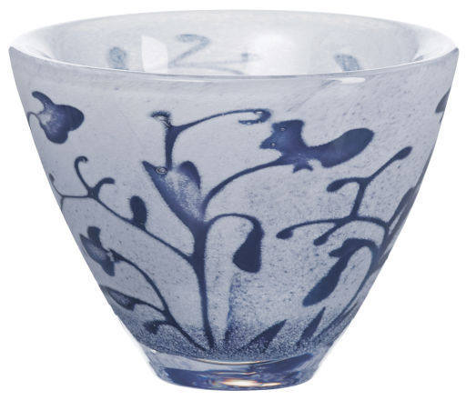 瑞典国宝级的水晶品牌  kosta boda_4_1_org_KB_Floating_Flowers_Blue_Bowl.jpg