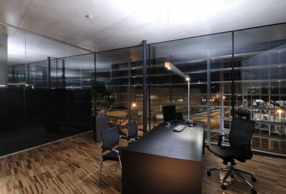 意大利BGP办公楼_The-Blaas-General-Partnership-Work-Space-Interior-Design-588x399.jpg