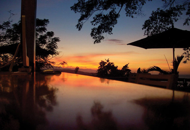 Geejam酒店/安東尼港，牙買加_Bushbar_Sunset_fs.jpg
