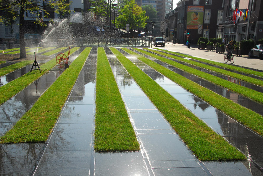 荷兰蒂尔堡山广场_07_sant_en_co_landscape_architecture_De_Heuvel_Tilburg_square.jpg