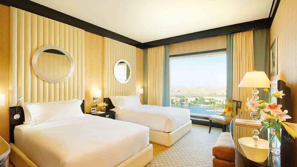 费尔蒙特酒店/埃及尼罗河市_009228-01-double-beds-city-view.jpg