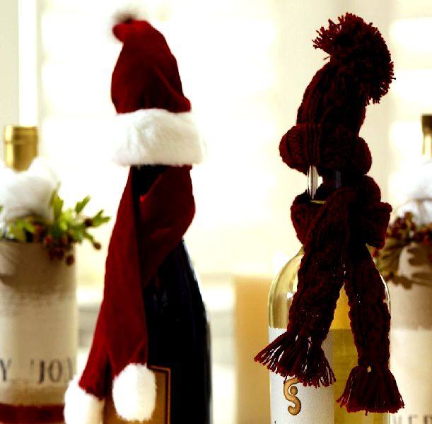 诞餐桌设计装饰_Wine-Bottle-Accessories-for-christmas-decor.jpg