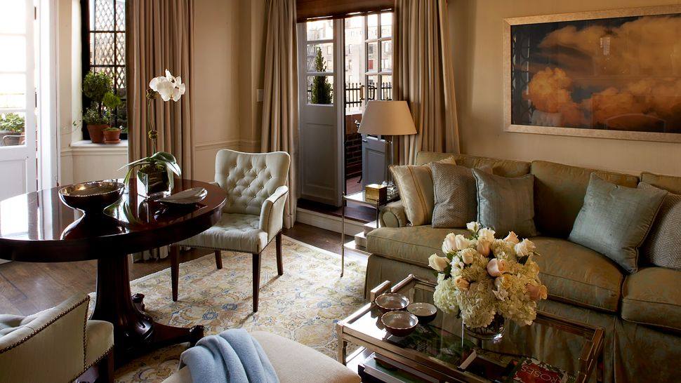 洛厄尔酒店/The Lowell New York_000306-11-Garden-Suite-Living-Room.jpg
