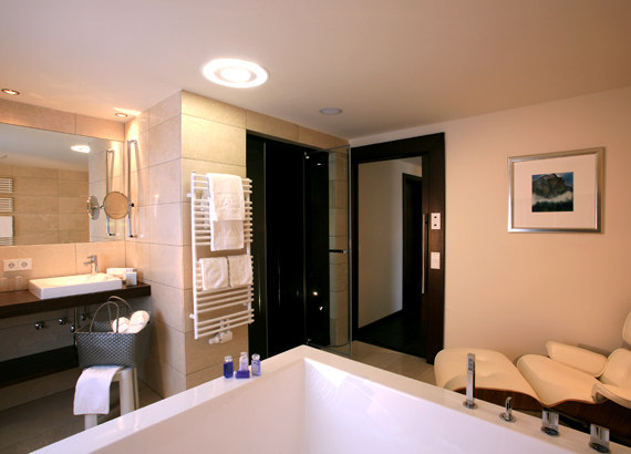 水晶酒店(Hotel The Crystal),奥地利_full_0009-Badezimmer.jpg
