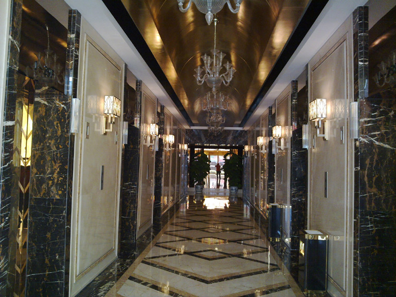 安徽芜湖市新百•金鹰国际酒店_201011302269.jpg