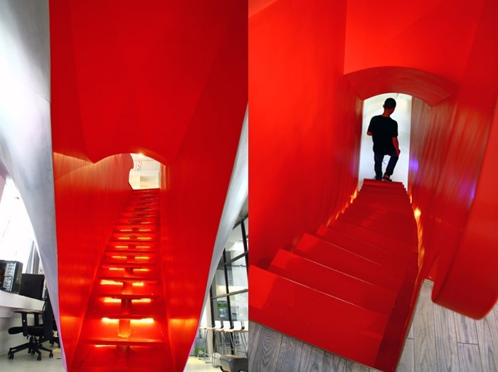 红坊办公室 Red Town Office / Taranta Creations__m_gw_yqnvZxsIrrq9KAC-7TKGELV5NCOmf4ChJJ6VRHs5KvJT6F4Hf7zbXYTop7Hn3YiNQbscts0T4M.jpg