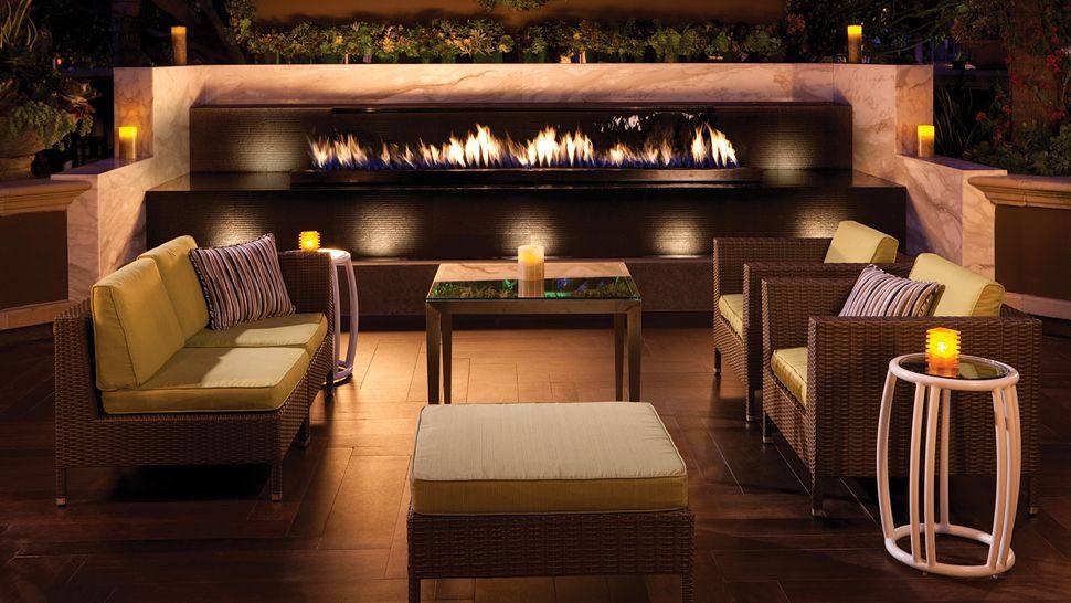四季酒店/洛杉矶比佛利山庄Four Seasons Hotel  at Beverly Hills_000739-08-lounge-fireplace.jpg