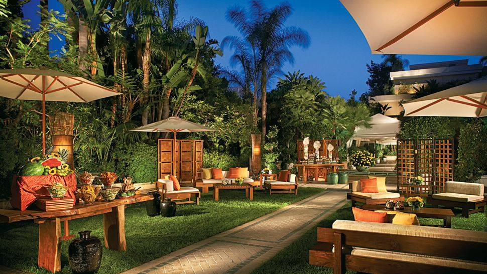 四季酒店/洛杉矶比佛利山庄Four Seasons Hotel  at Beverly Hills_000739-18-garden-evening.jpg
